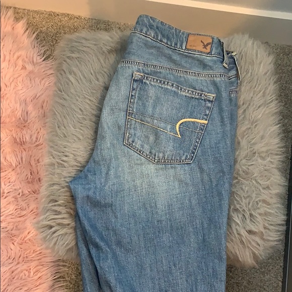 American Eagle Boyfriend Jeans - Picture 2 of 4